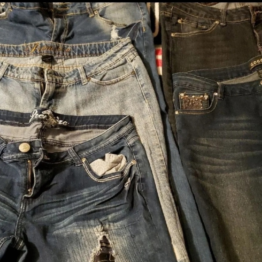 Jeans